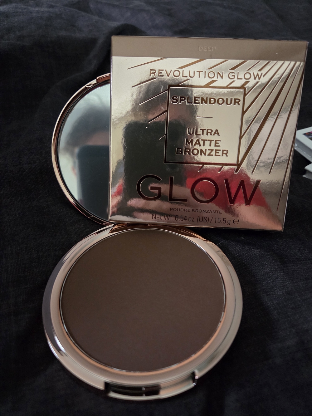Revolution Glow Splendour Ultra Matte Bronzer - Deep Brown